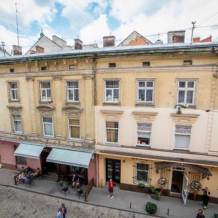 Апартаменти На Площі Ринок З Новим Сучасним Ремонтом Lviv Bagian luar foto